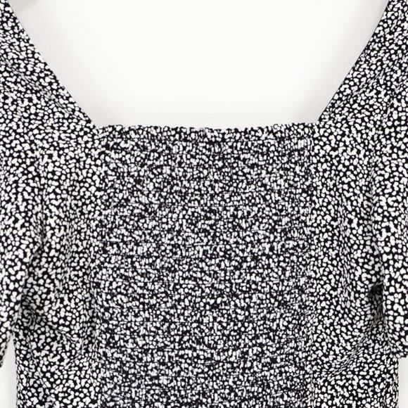 Abercrombie & Fitch Flutter Sleeve Semi Cropped Babydoll Blouse Black Print XS - Picture 5 of 6